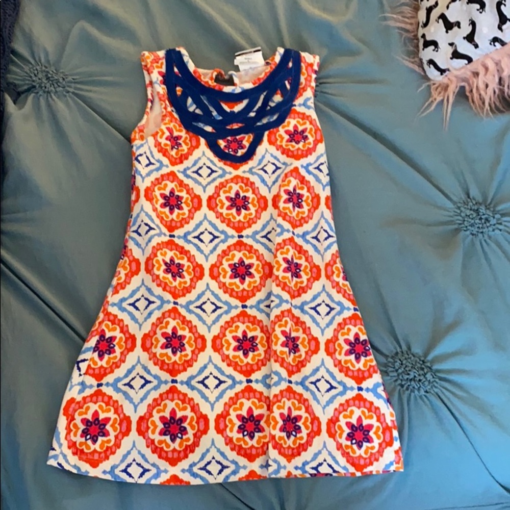 Girls dress